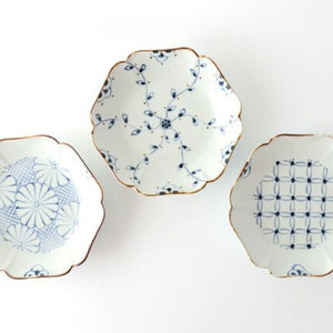 Flower-shaped Plate Blue Vine | Arita Ware