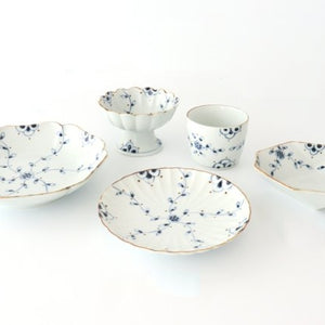 Flower-shaped Plate Blue Vine | Arita Ware