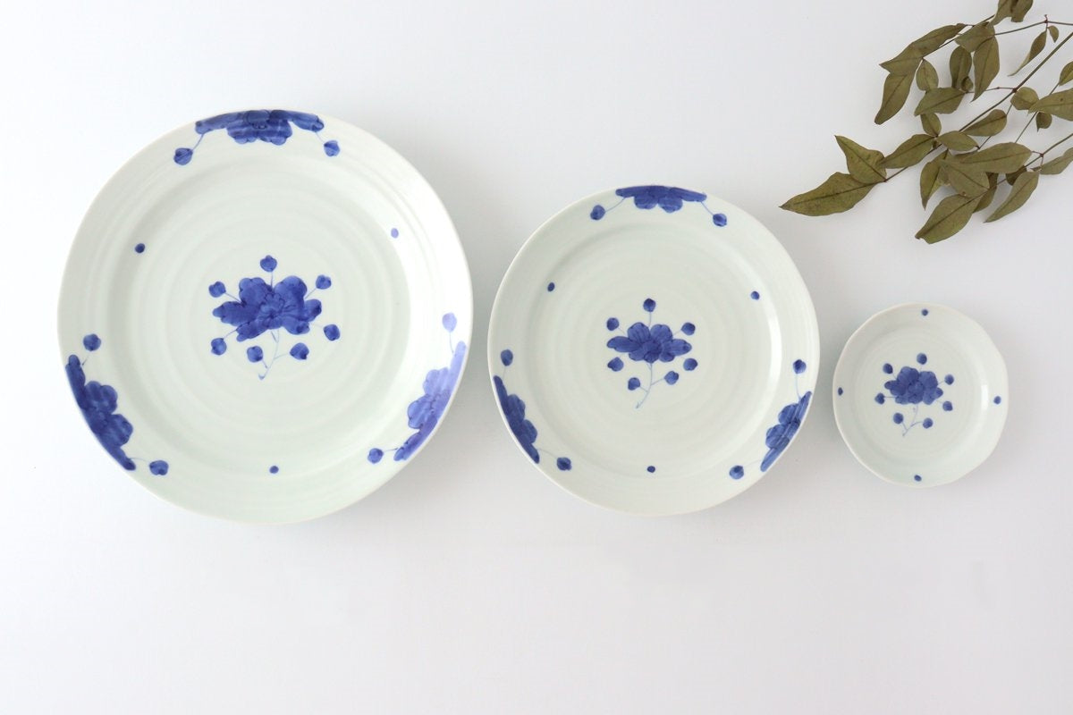 Round Plate Peonies 18cm/7.1in | Arita Ware