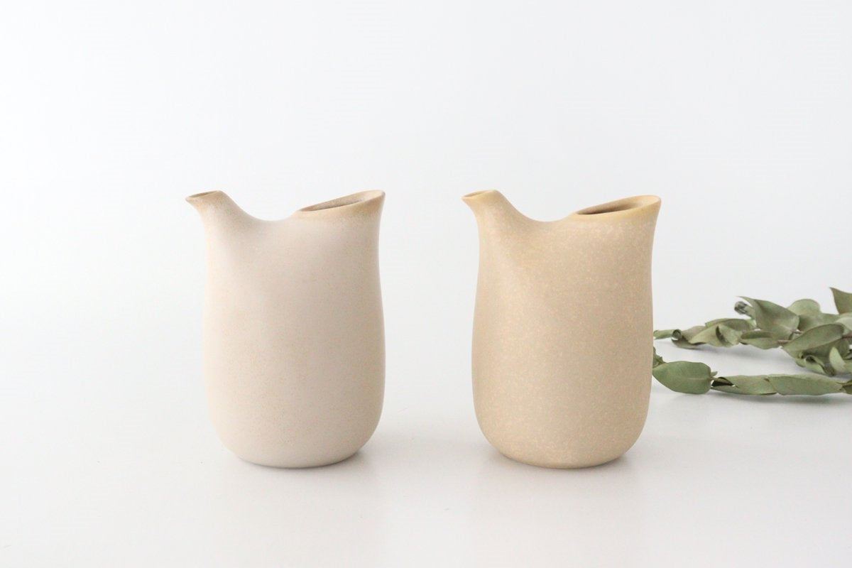 Sake Carafe Tokkuri White | Mino Ware