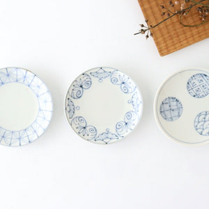 Small Round Plate Blue Western Flower Arabesque 7.6㎝・3in | Arita Ware