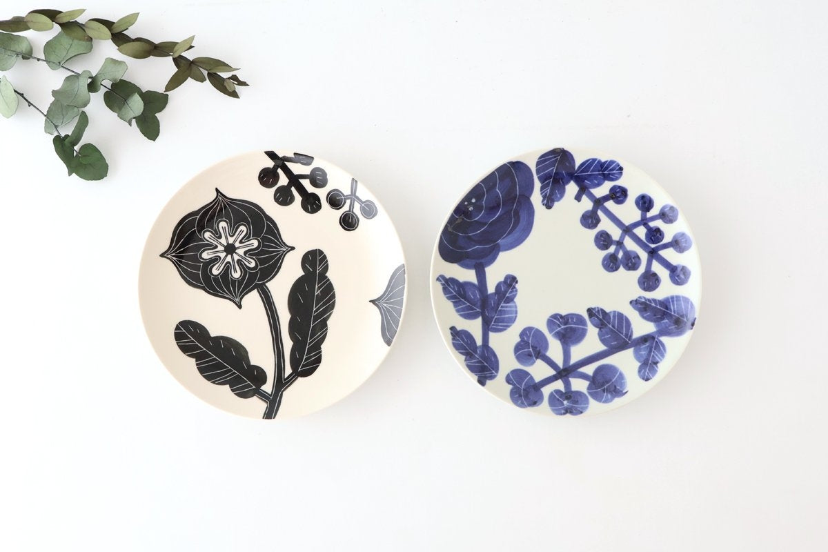 Fururu Rounbd Plate Blue Flower S | Hasami Ware