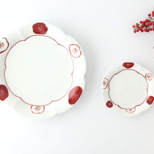 Koyo Kiln Flower-shaped Plate Red and White Plum | Arita Ware