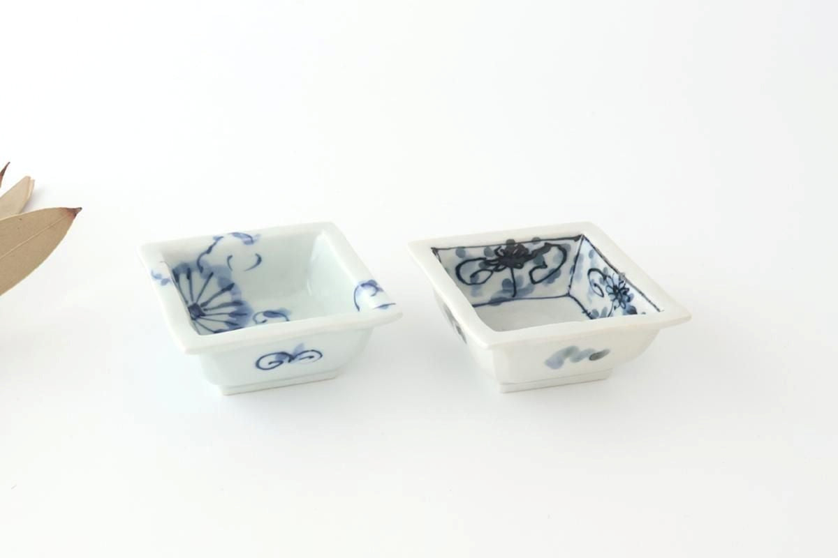 Square Small Bowl Chrysanthemum Pattern | Kobachi Arita Ware